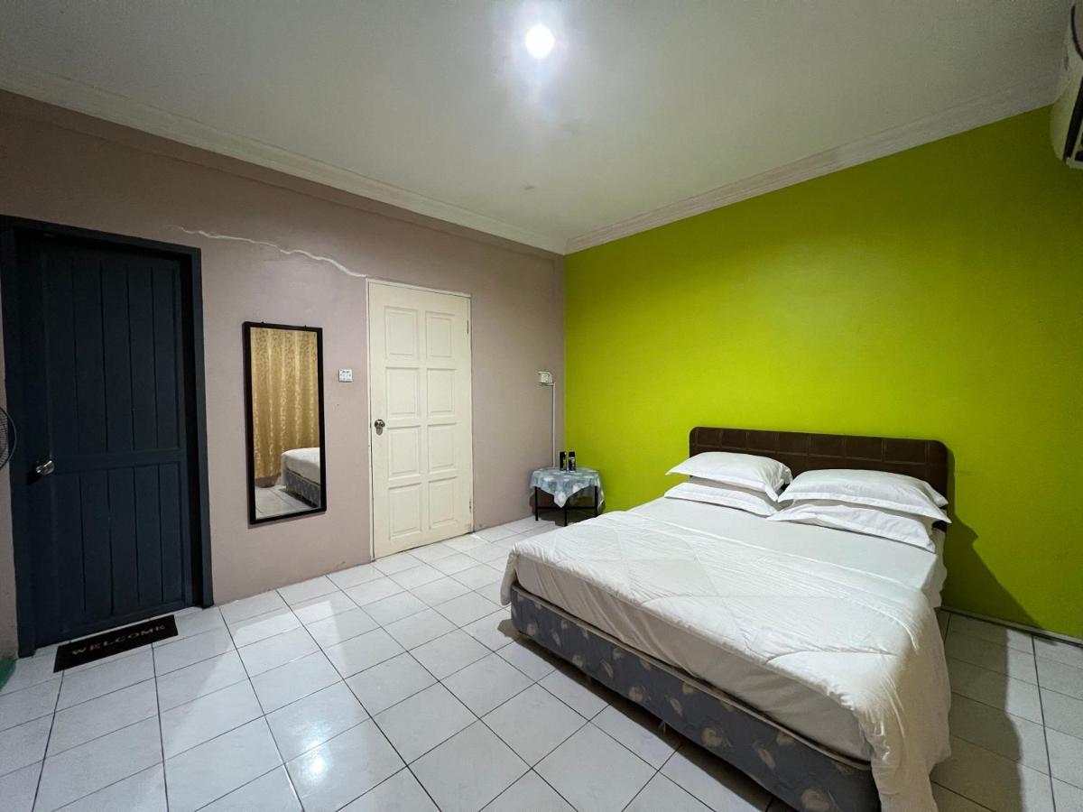 Hanif Homestay Kuching Luaran gambar
