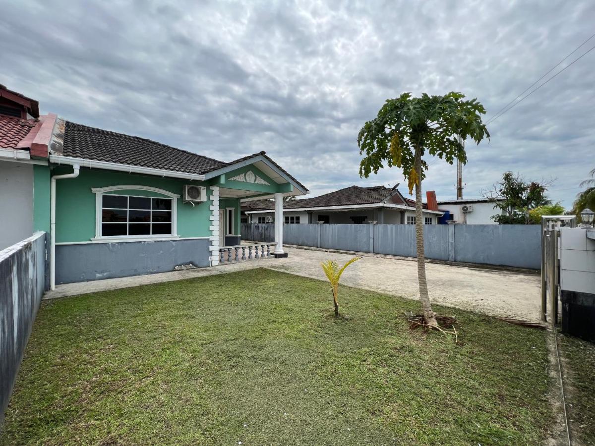 Hanif Homestay Kuching Luaran gambar