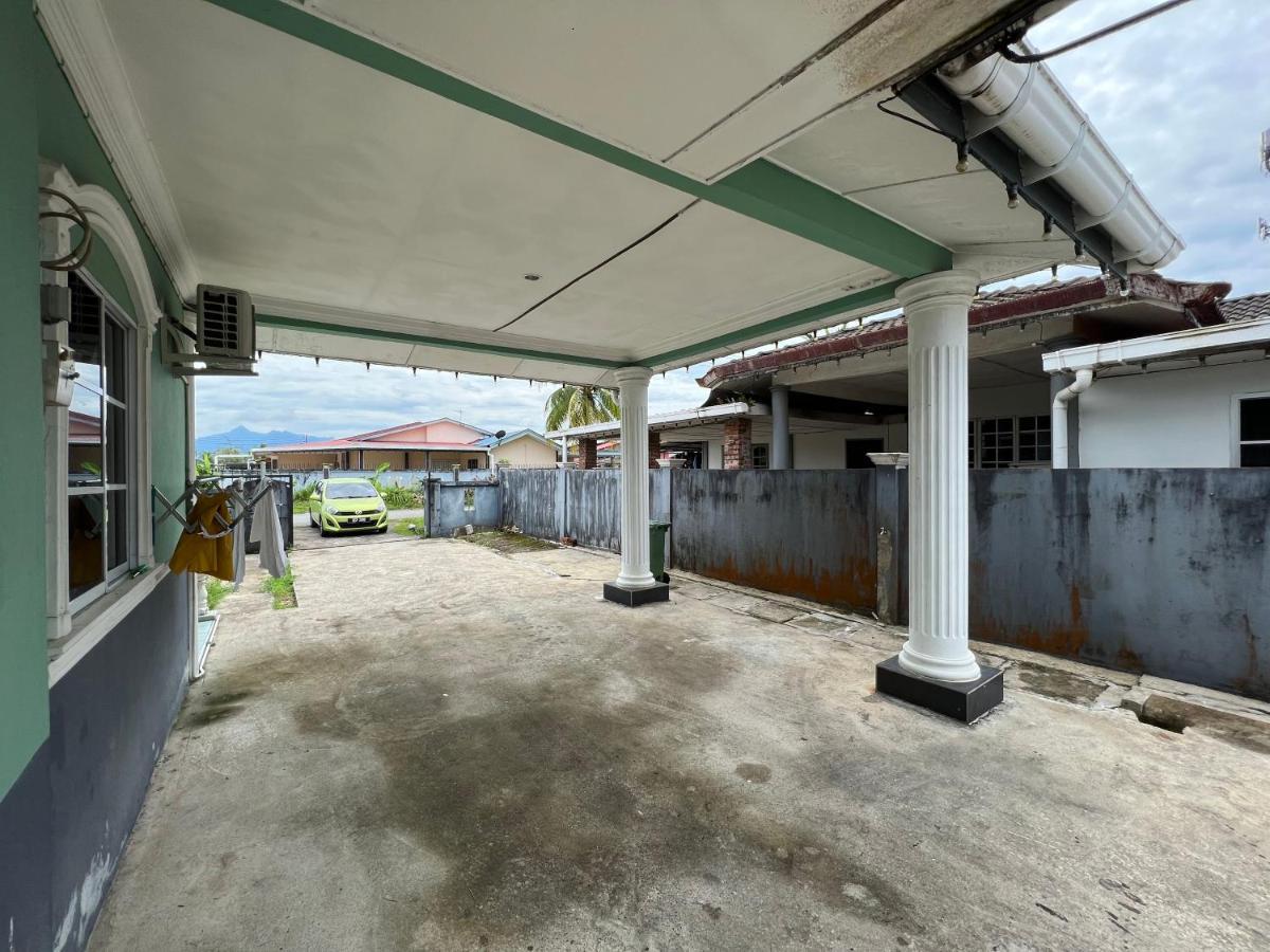 Hanif Homestay Kuching Luaran gambar